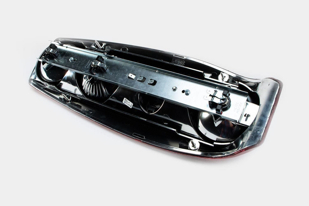 Rear light right Hella Caraluna II with fog round reflector Suntor motorhome