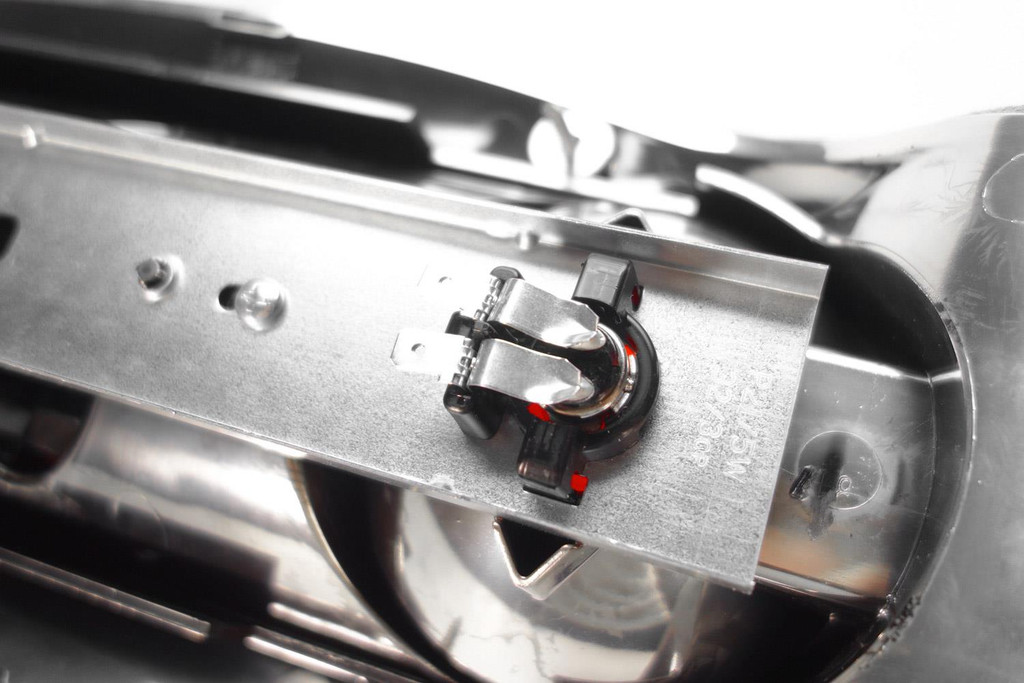 Rear light right Hella Caraluna II with fog round reflector Autocruise Starblazer motorhome