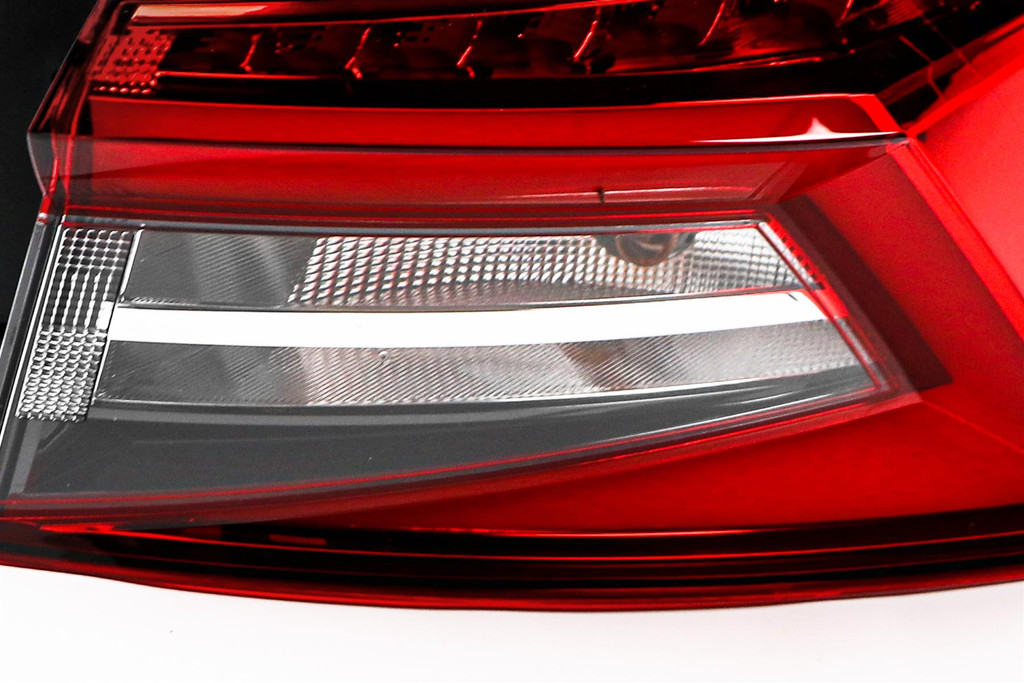 Rear light right outer LED Skoda Kodiaq 17-