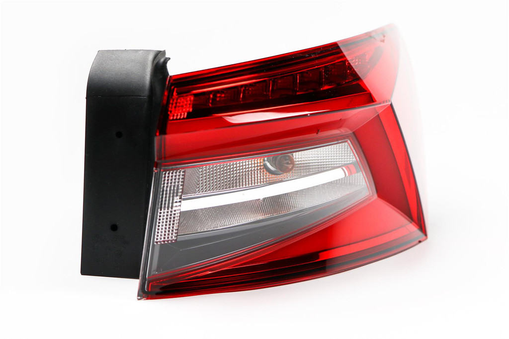 Rear light right outer LED Skoda Kodiaq 17-