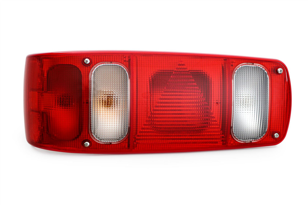 Rear light left with reverse triangular reflector Elddis Avante Caraluna 1