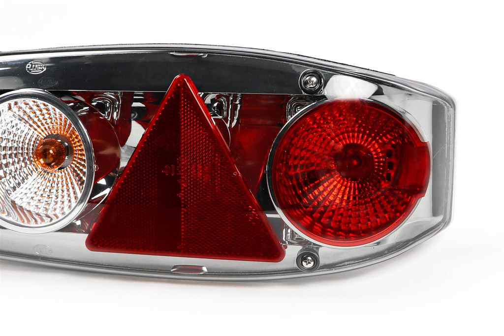 Rear light right smoked grey with fog light triangular reflector Caravan Caraluna 2