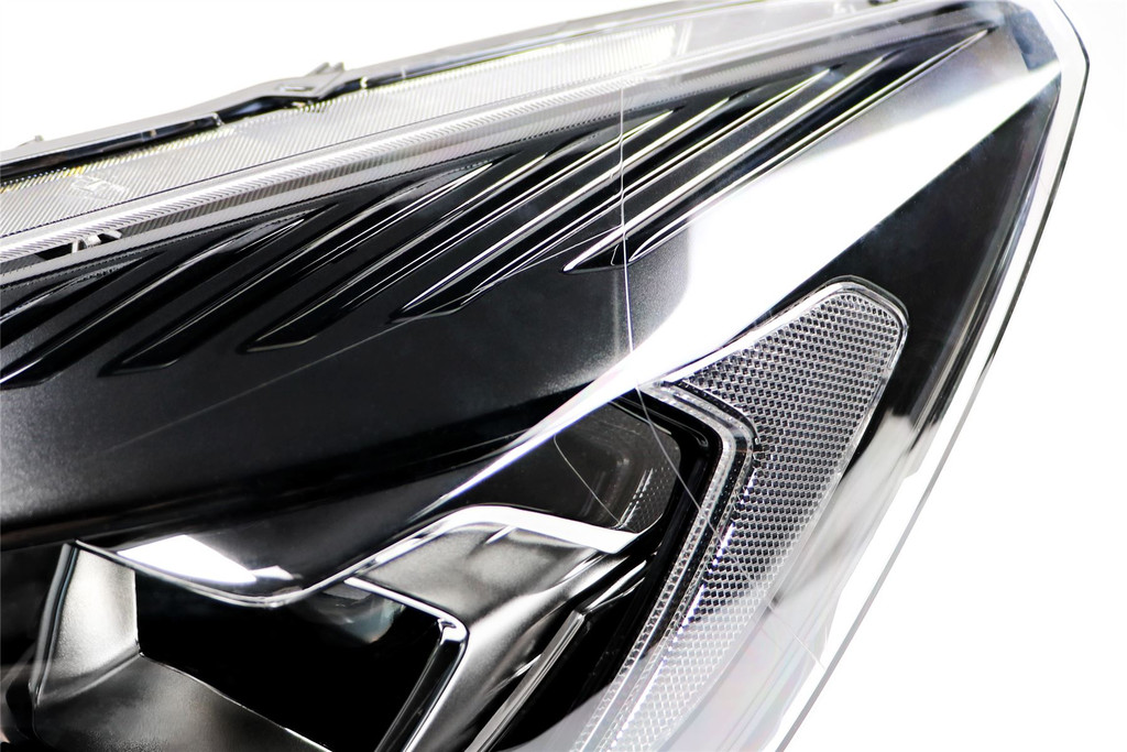 Headlight left black brow LED DRL Ford Kuga 17-