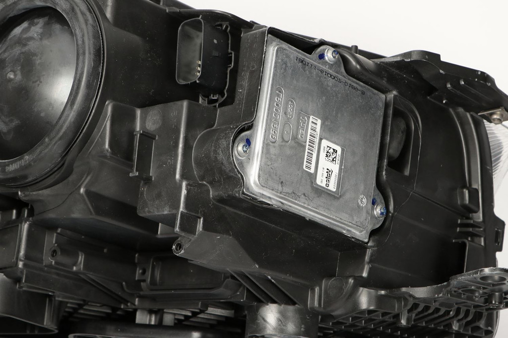 Headlight left Ford Kuga 17-