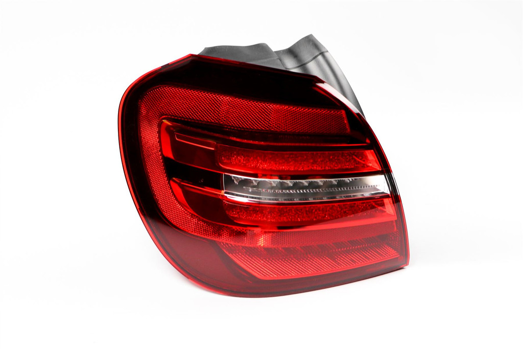 Rear light left LED Mercedes-Benz GLA 17-