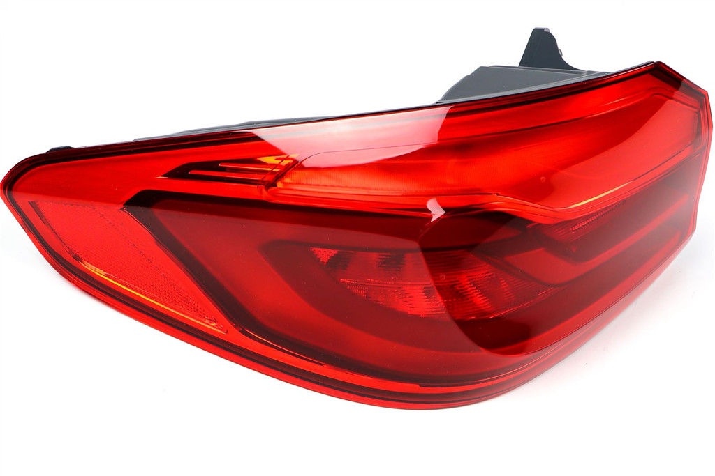 Rear light left LED BMW 5 Series G30 Saloon 17-