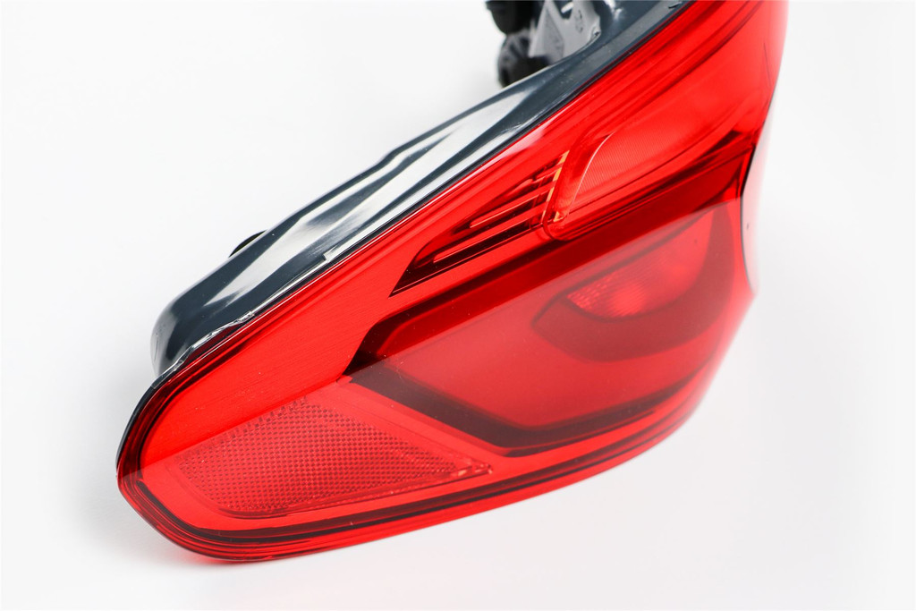 Rear light left LED BMW 5 Series G30 Saloon 17-