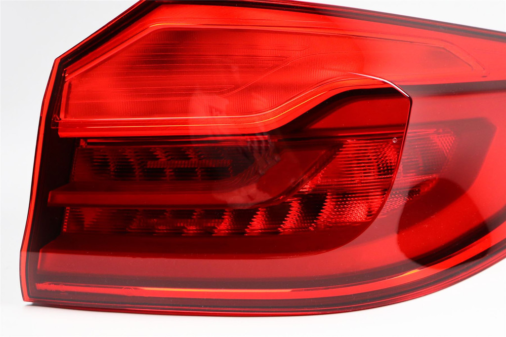 Rear light right LED BMW 5 Series G30 Saloon 17-