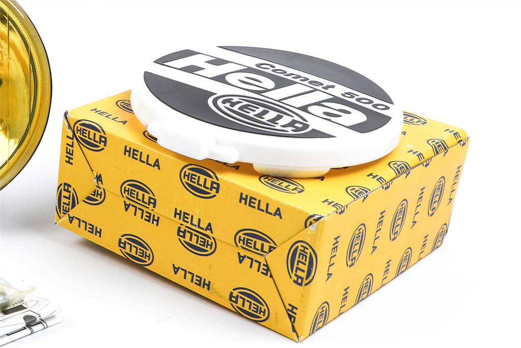 Hella Comet 500 yellow spotlight set with bulbs and mounting kit