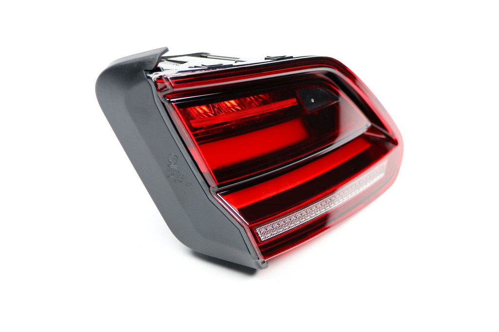 Rear light left inner LED VW Arteon 17-