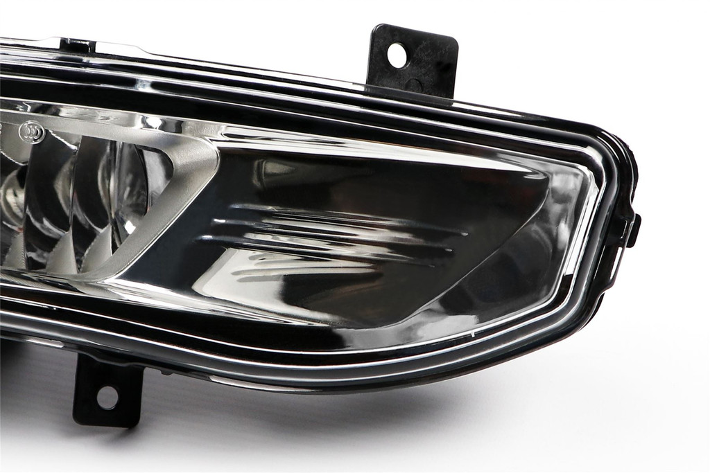 Front fog light right Nissan X-trail 17-