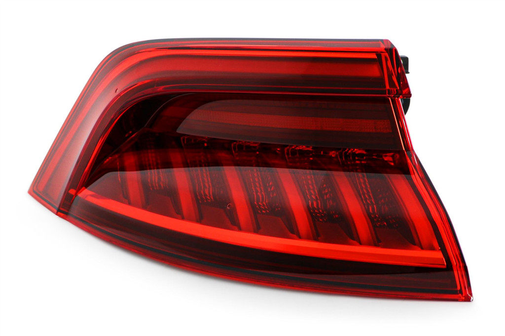 Rear light left LED Audi Q8 18-