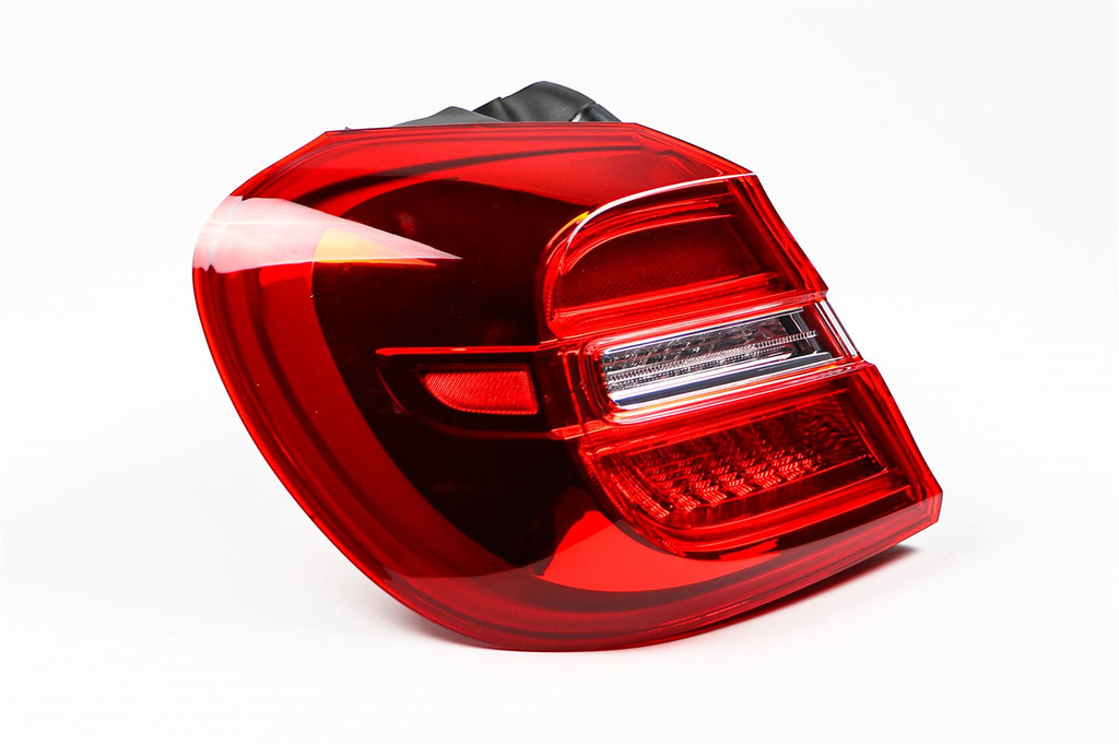 Rear light left LED Mercedes-Benz GLA X156 13-16 OEM
