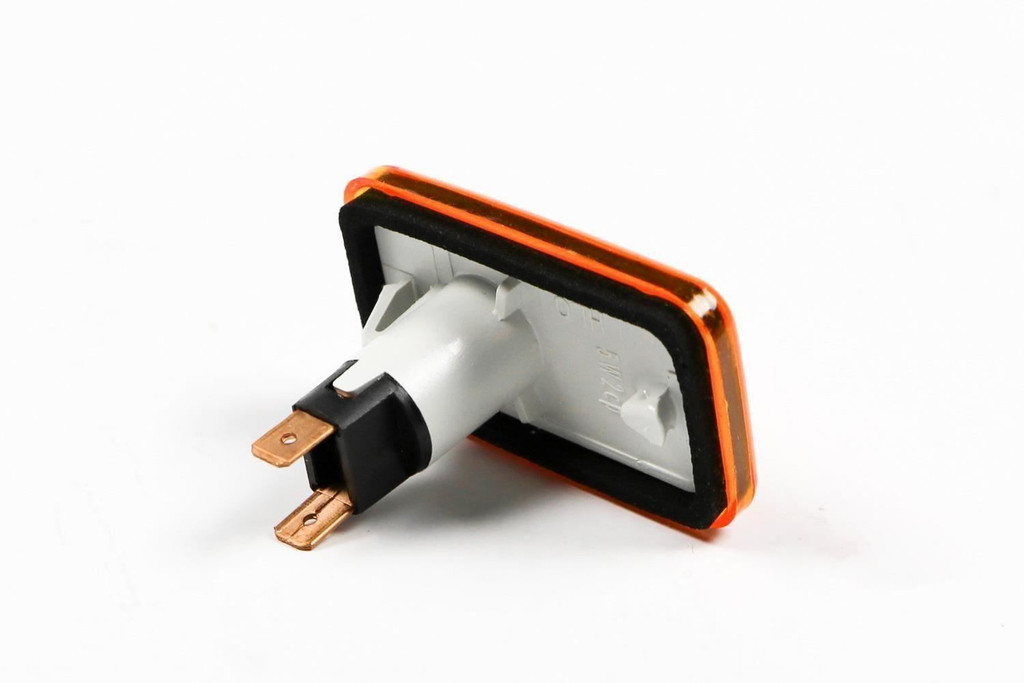 Side indicators set orange Audi 80 78-91 Hella
