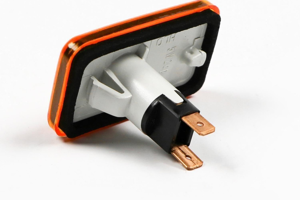 Side indicators set orange Porsche 968 91-95 Hella