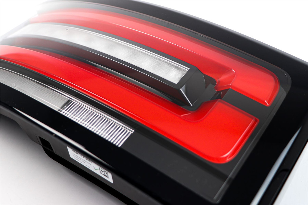 Rear light inner left full LED Land Rover Discovery 17-