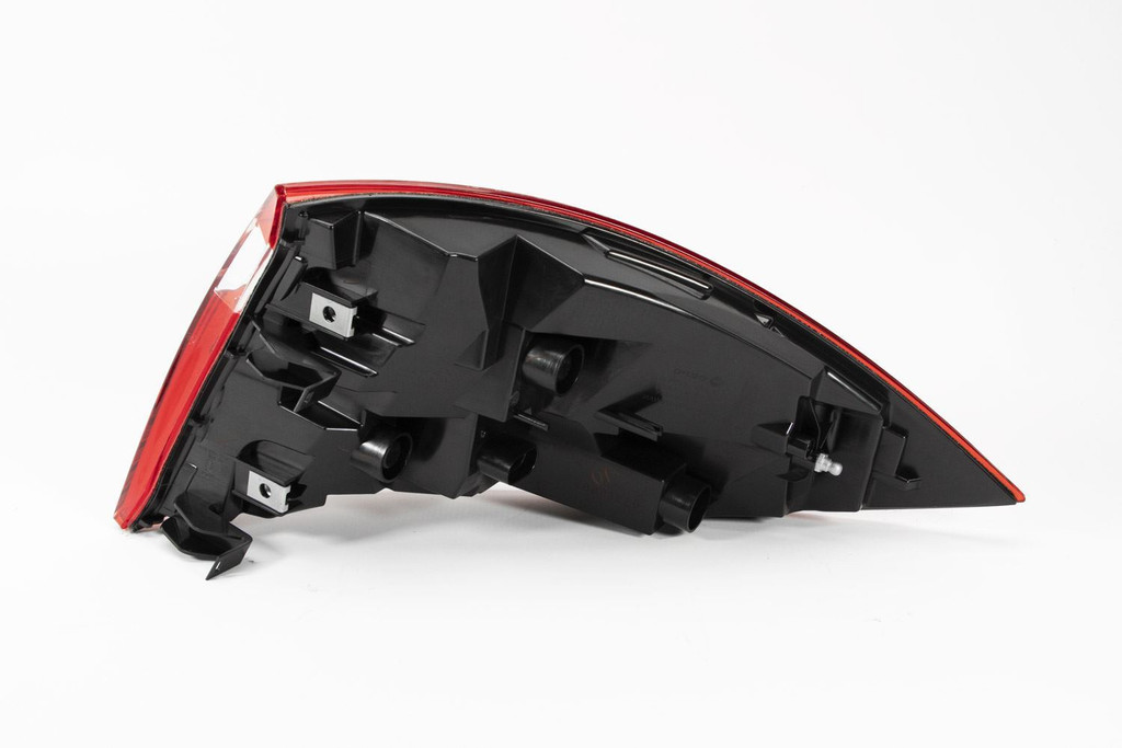 Rear light left outer red LED Porsche Cayenne 11-14 Valeo