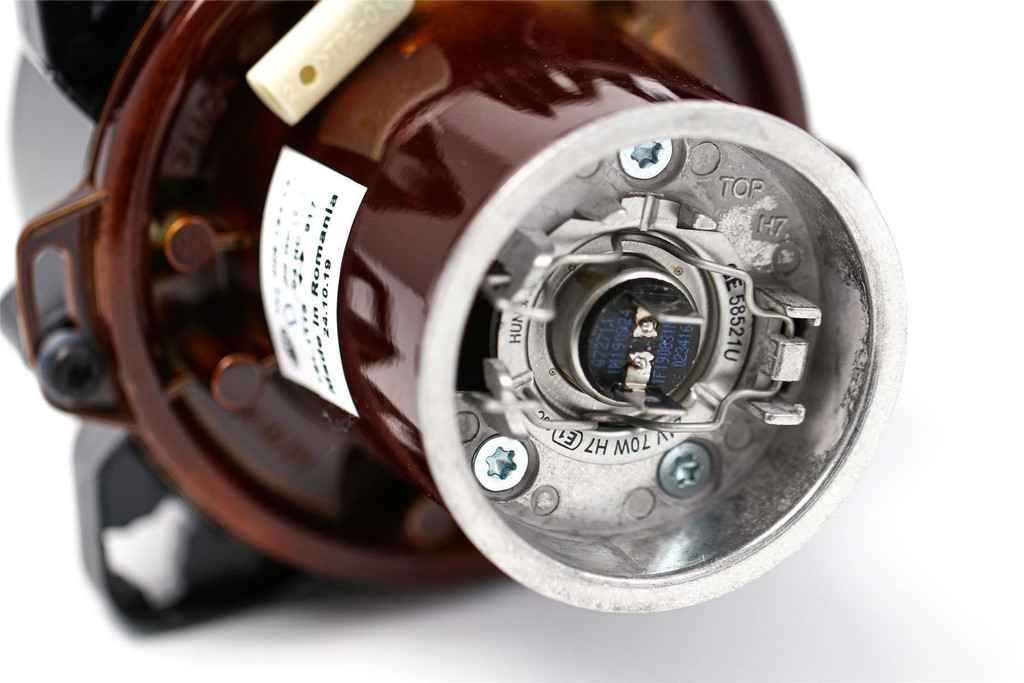 Hella 90mm dipped beam H7 headlight with bulb and fixing kit Morette Vauxhall Astra G MK4 98-04