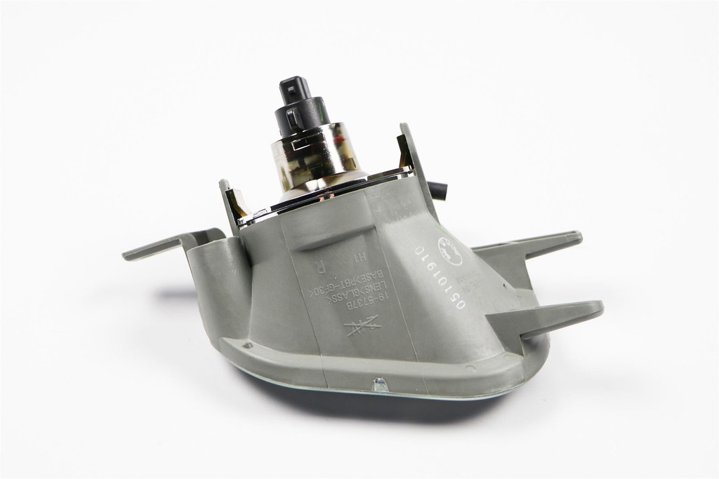 Front fog light right Volvo XC90 02-15