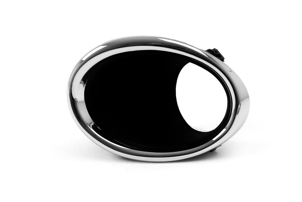 Fog light trim left with chrome frame For Nissan Qashqai 14-17