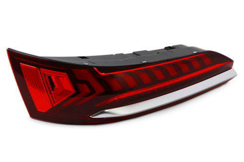 Rear light left LED Audi Q7 20-