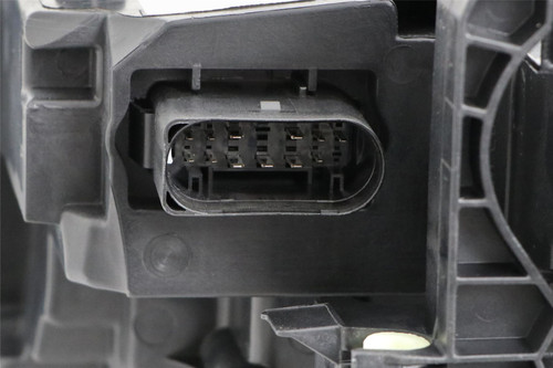 Headlight right Full LED VW Passat 15- OEM Valeo