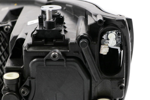 Headlight right Bi-xenon red trim Audi A1 S1 15-18