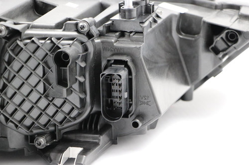 Headlight left Bi-xenon red trim Audi A1 S1 15-18