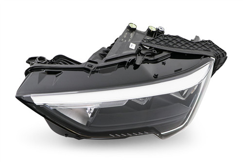 Headlight left LED Audi Q3 19-