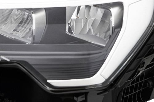 Headlight left LED Audi Q3 19- 