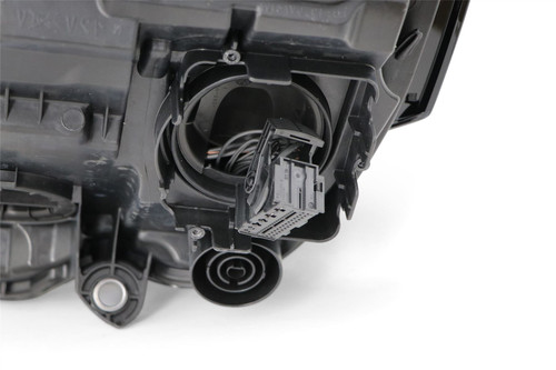 Headlight right LED Volkswagen Transporter T6.1 20-