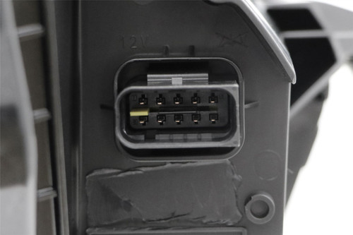 Headlight left halogen Vauxhall Zafira Life 19-