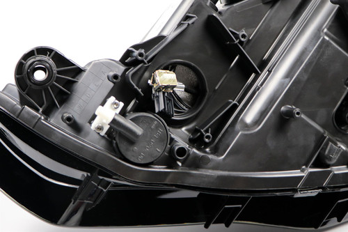 Headlight right bi-xenon with AFS Audi A3 12-