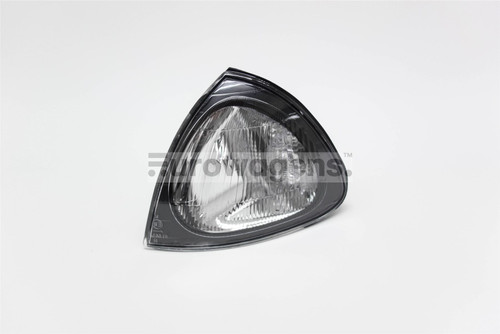 Front indicator left Toyota Avensis 97-00