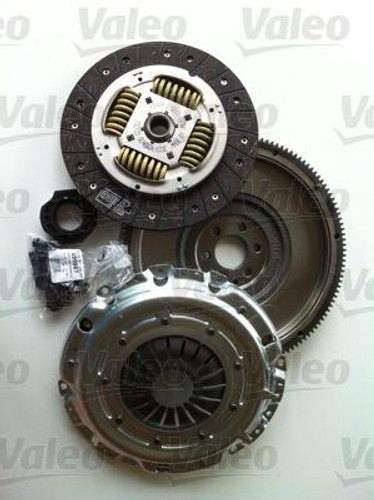 VW Golf Clutch Kit Car Replacement Spare 03- (835035)