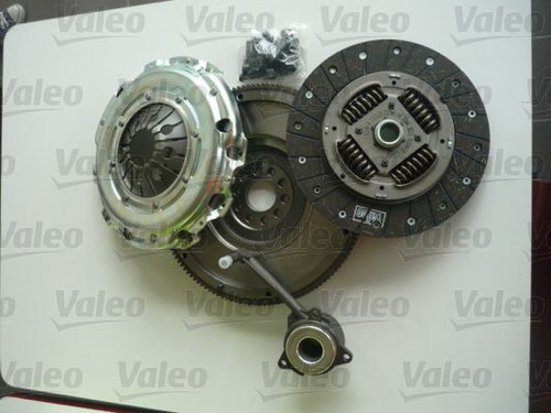 VW Golf Clutch Kit Car Replacement Spare 99- (845039) 