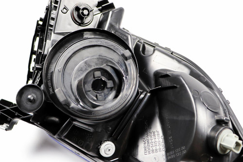 Headlight right chrome Toyota Prius 03-05