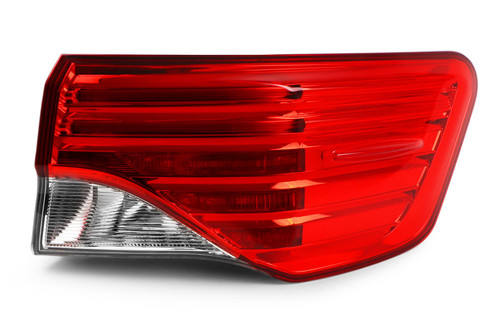 Rear outer light right LED Toyota Avensis 12-15 Saloon
