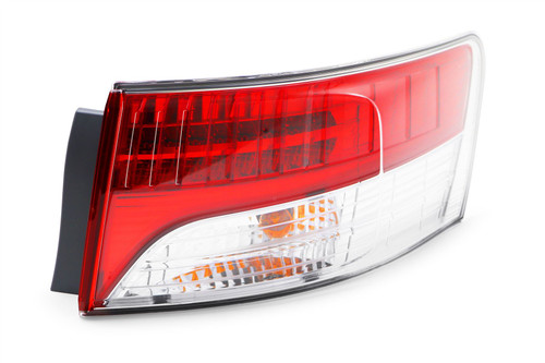 Rear outer light right LED Toyota Avensis 09-11 Saloon