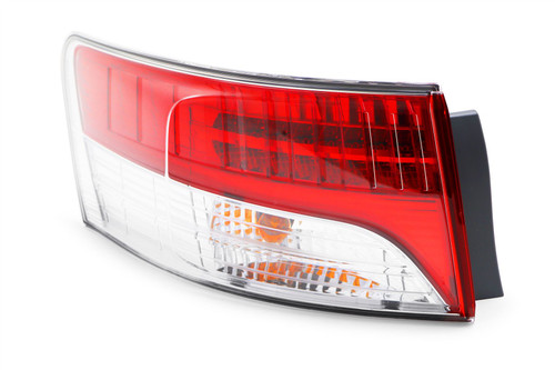 Rear outer light left LED Toyota Avensis 09-11 Saloon
