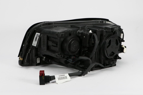Headlight right Volvo XC90 02-07