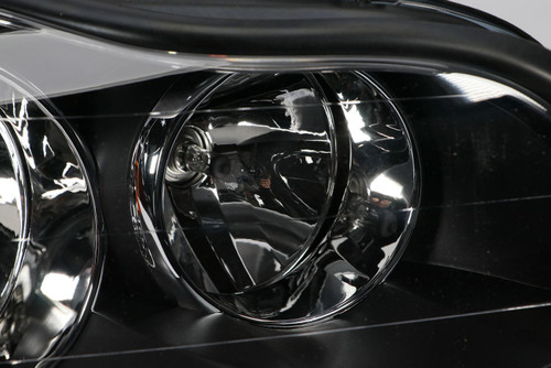 Headlight right Volvo XC90 02-07