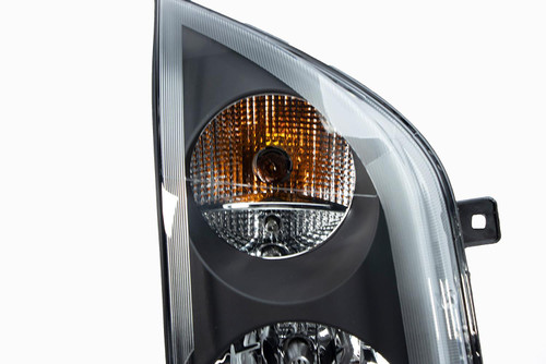 Headlight right black VW Crafter 06-12