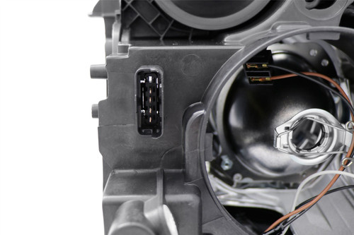 Headlight right Nissan Qashqai 10-13 Hella