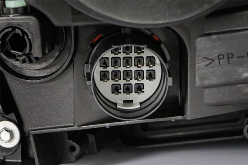 Headlight left Land Rover Discovery MK4 13-16