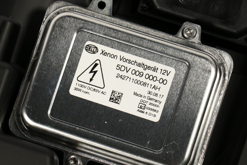 Headlight right bi-xenon AFS Range Rover Sport 05-09