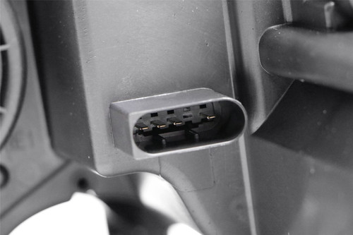 Headlight right Bi-Xenon Mercedes Benz E Class W211 06-08