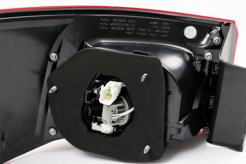 Rear light right outer LED Toyota Avensis 15-17 Estate