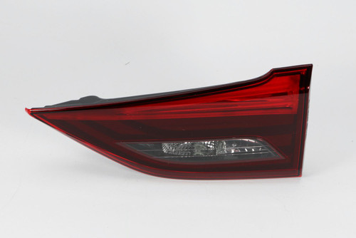 Rear inner light right Toyota Avensis 15-17