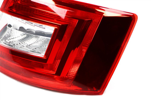 Rear light right Skoda Octavia 13-16 Hatchback Hella